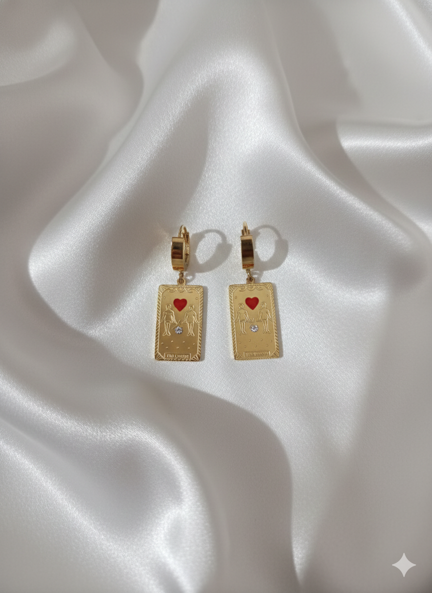 “Golden Family” Aile Temalı Altın Renkli Paslanmaz Çelik Küpe Habos Store